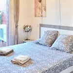 Beau 3 Pieces Avec Jardinet Et Cour, 5 Min Plages