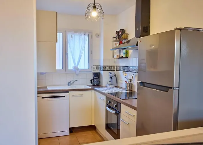 Beau 3 Pièces Avec Jardinet Et Cour, 5 Min Plages Appartement Propriano (Corsica)